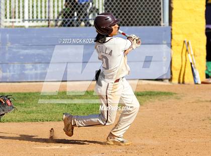Thumbnail 3 in Paramount vs. Lynwood photogallery.