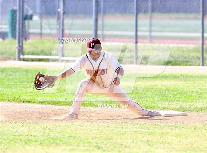 Thumbnail 3 in Paramount vs. Lynwood photogallery.