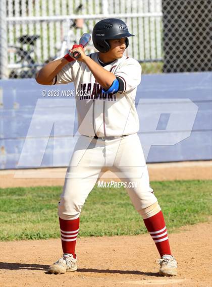 Thumbnail 2 in Paramount vs. Lynwood photogallery.