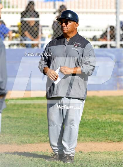 Thumbnail 2 in Paramount vs. Lynwood photogallery.