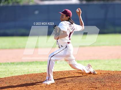 Thumbnail 2 in Paramount vs. Lynwood photogallery.