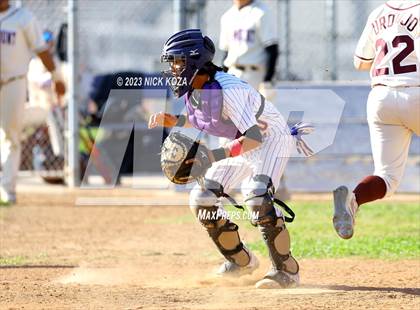 Thumbnail 1 in Paramount vs. Lynwood photogallery.