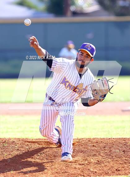 Thumbnail 3 in Paramount vs. Lynwood photogallery.