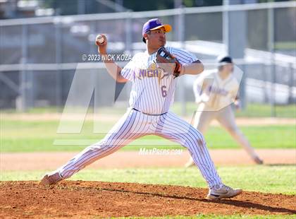 Thumbnail 3 in Paramount vs. Lynwood photogallery.