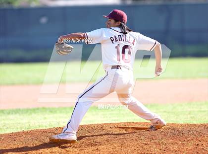 Thumbnail 1 in Paramount vs. Lynwood photogallery.