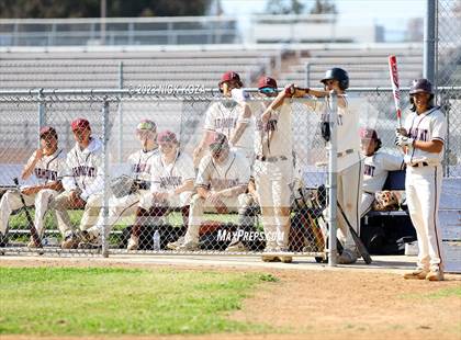 Thumbnail 1 in Paramount vs. Lynwood photogallery.