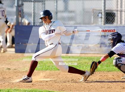 Thumbnail 2 in Paramount vs. Lynwood photogallery.