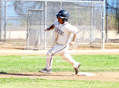 Thumbnail 1 in Paramount vs. Lynwood photogallery.
