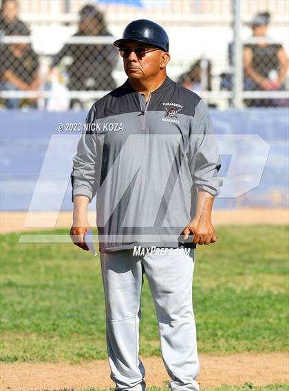 Thumbnail 1 in Paramount vs. Lynwood photogallery.