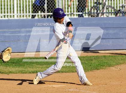Thumbnail 3 in Paramount vs. Lynwood photogallery.