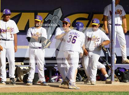 Thumbnail 1 in Paramount vs. Lynwood photogallery.