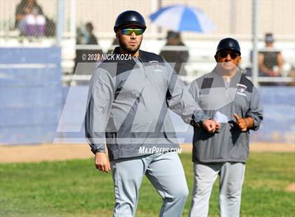 Thumbnail 3 in Paramount vs. Lynwood photogallery.