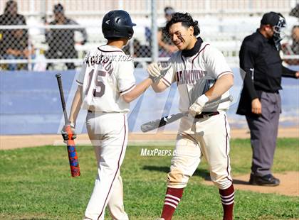 Thumbnail 2 in Paramount vs. Lynwood photogallery.