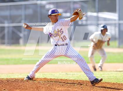 Thumbnail 1 in Paramount vs. Lynwood photogallery.