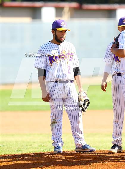 Thumbnail 3 in Paramount vs. Lynwood photogallery.