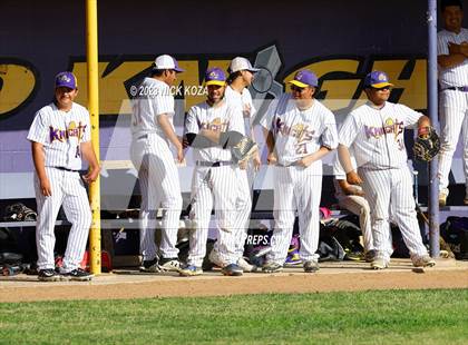 Thumbnail 2 in Paramount vs. Lynwood photogallery.