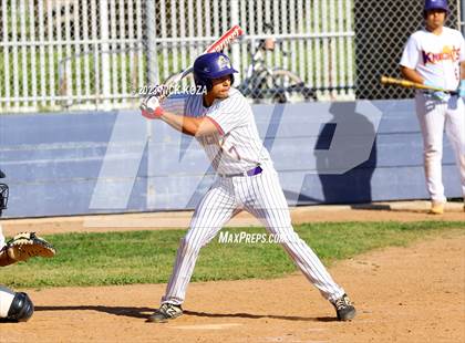 Thumbnail 3 in Paramount vs. Lynwood photogallery.