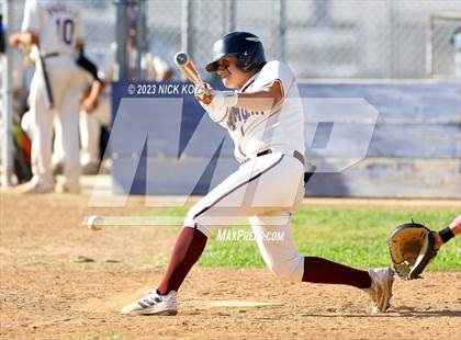 Thumbnail 3 in Paramount vs. Lynwood photogallery.