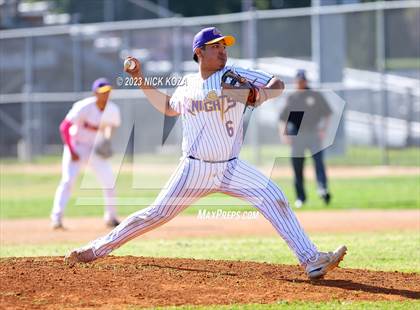 Thumbnail 2 in Paramount vs. Lynwood photogallery.