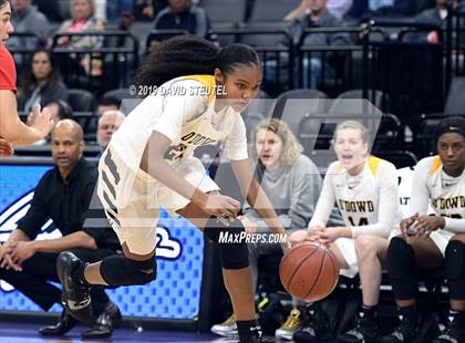 Thumbnail 3 in Rosary Academy vs. Bishop O'Dowd (CIF State D1 Final) photogallery.