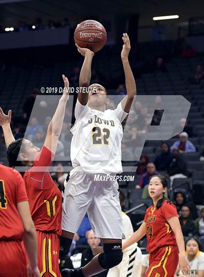 Thumbnail 2 in Rosary Academy vs. Bishop O'Dowd (CIF State D1 Final) photogallery.