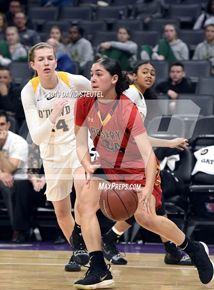Thumbnail 3 in Rosary Academy vs. Bishop O'Dowd (CIF State D1 Final) photogallery.