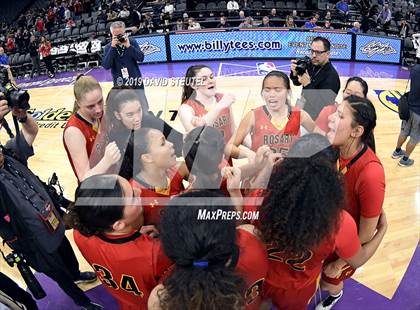 Thumbnail 2 in Rosary Academy vs. Bishop O'Dowd (CIF State D1 Final) photogallery.