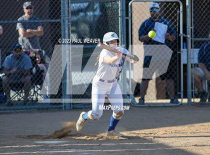 Thumbnail 2 in South Williamsport vs. Muncy (PIAA District IV Class AA Final) photogallery.