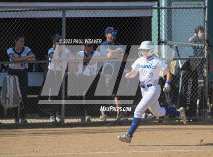 Thumbnail 3 in South Williamsport vs. Muncy (PIAA District IV Class AA Final) photogallery.