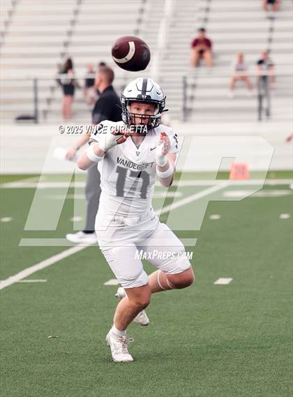 Thumbnail 3 in Vandegrift @ Dripping Springs photogallery.