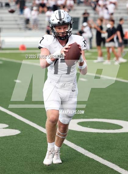 Thumbnail 2 in Vandegrift @ Dripping Springs photogallery.