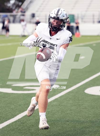 Thumbnail 2 in Vandegrift @ Dripping Springs photogallery.