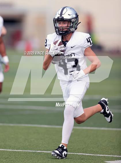Thumbnail 2 in Vandegrift @ Dripping Springs photogallery.