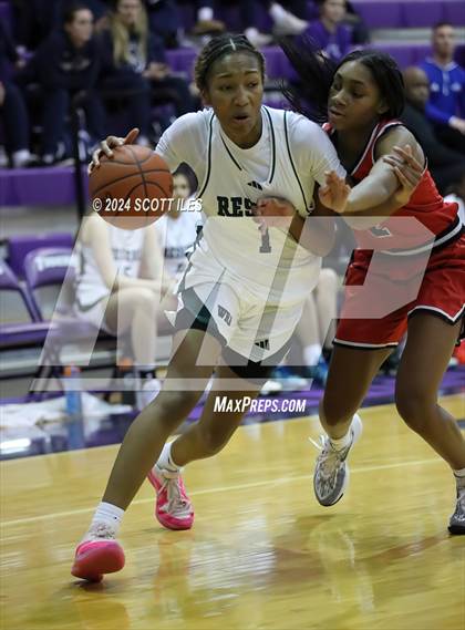 Thumbnail 2 in Western Reserve Academy vs. George Rogers Clark (Classic in the City) photogallery.