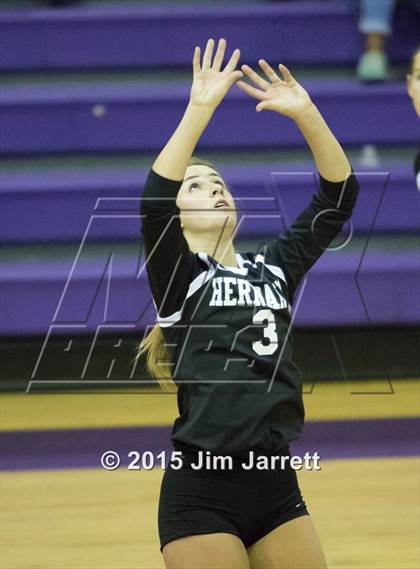 Thumbnail 2 in Hernando @ Desoto Central (MHSAA Class III North-Half Championship) photogallery.
