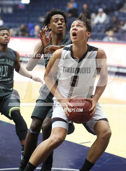 Thumbnail 1 in Moreau Catholic vs. Woodcreek (MaxPreps MLK Classic) photogallery.