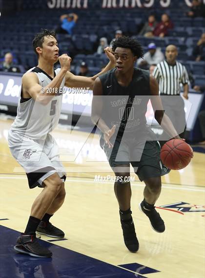 Thumbnail 2 in Moreau Catholic vs. Woodcreek (MaxPreps MLK Classic) photogallery.