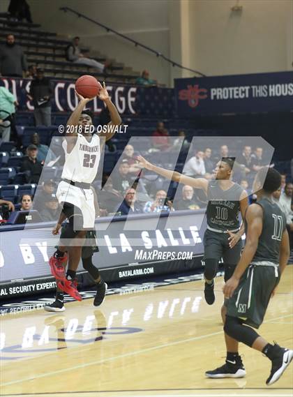 Thumbnail 1 in Moreau Catholic vs. Woodcreek (MaxPreps MLK Classic) photogallery.