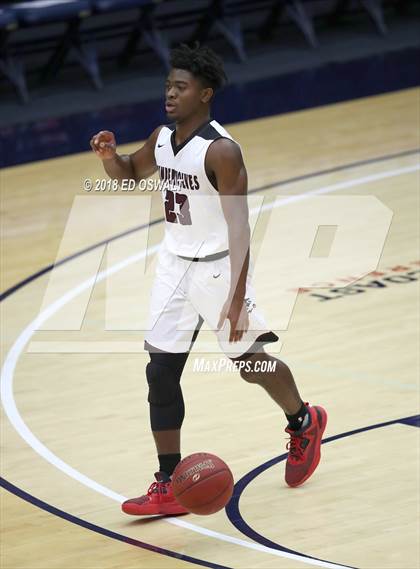 Thumbnail 2 in Moreau Catholic vs. Woodcreek (MaxPreps MLK Classic) photogallery.