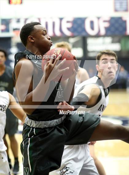 Thumbnail 2 in Moreau Catholic vs. Woodcreek (MaxPreps MLK Classic) photogallery.