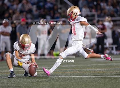 Thumbnail 3 in Kamehameha Maui vs. Roosevelt (HHSAA D2 Semifinal) photogallery.