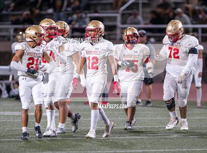 Thumbnail 3 in Kamehameha Maui vs. Roosevelt (HHSAA D2 Semifinal) photogallery.