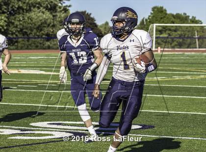 Thumbnail 2 in Victor vs Pittsford photogallery.