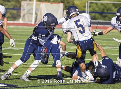Thumbnail 1 in Victor vs Pittsford photogallery.