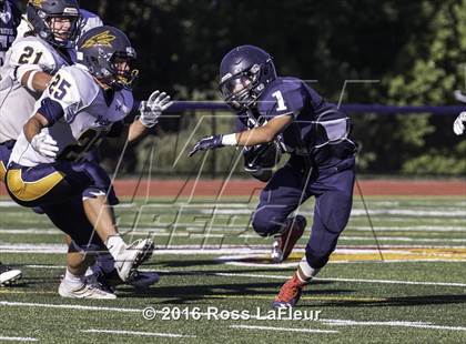 Thumbnail 1 in Victor vs Pittsford photogallery.