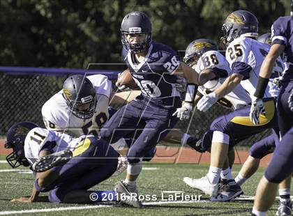 Thumbnail 3 in Victor vs Pittsford photogallery.