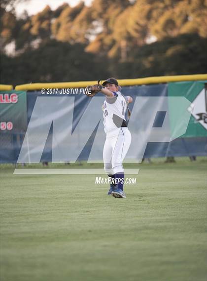 Thumbnail 1 in Patrick Henry vs. Carlsbad (CIF SDS D1 Final) photogallery.