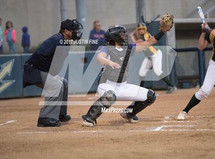 Thumbnail 2 in Patrick Henry vs. Carlsbad (CIF SDS D1 Final) photogallery.