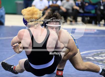 Thumbnail 3 in NCHSAA Wrestling Championship (Finals 220 lb) photogallery.