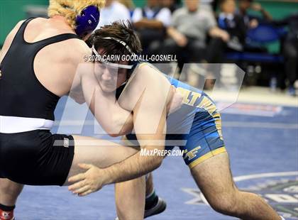 Thumbnail 2 in NCHSAA Wrestling Championship (Finals 220 lb) photogallery.